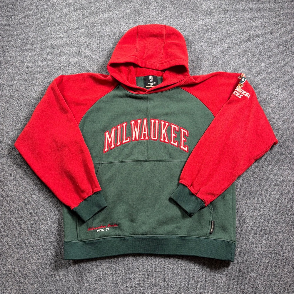 Vintage Reebok Milwaukee Bucks Hoodie Kids Size L 14-16 Green Red NBA Retro